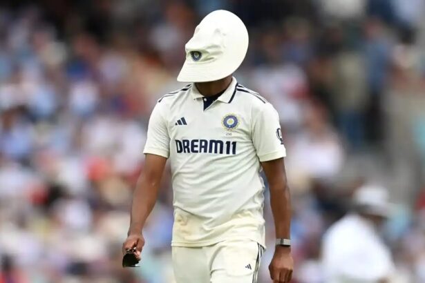 Mohammed Siraj Catch Drop