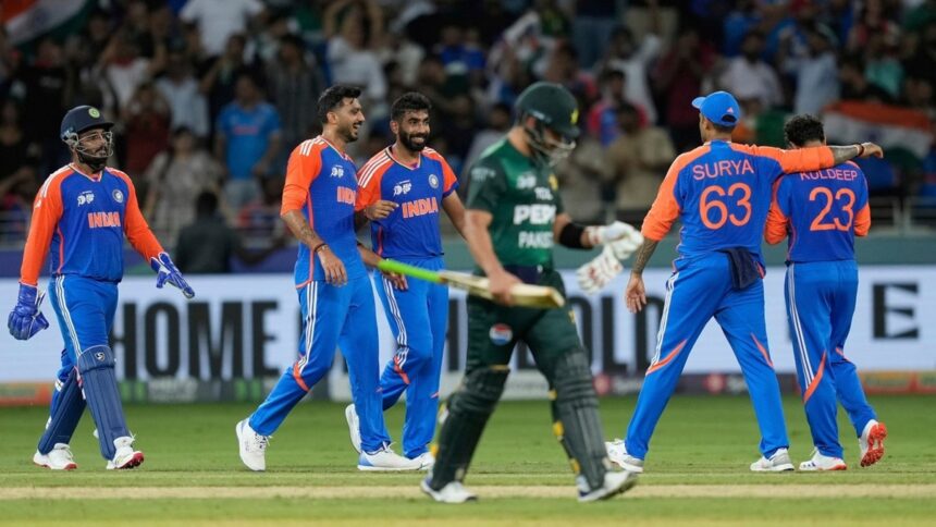 IND vs PAK Live Score