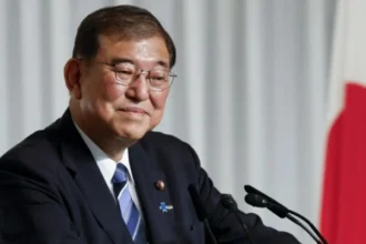 Japan PM Announces Resignation